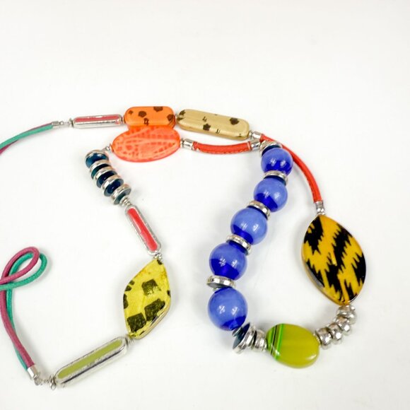 Colorful Designer Art Glass Acrylic Leather Metal Beaded Statement Necklace - Picture 4 of 4